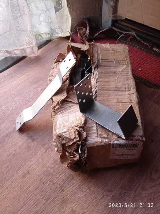 Продам новые скользящие крепления для стропил.