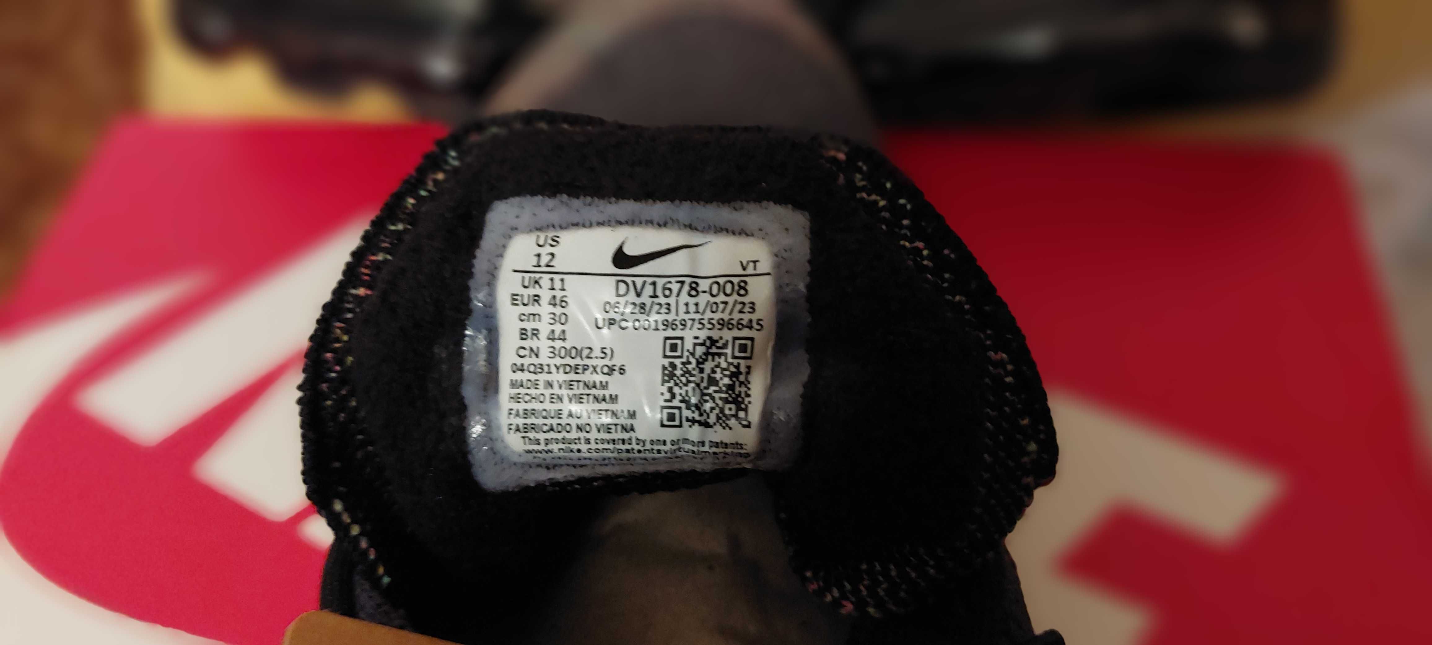 Продавам  мъжки маратонки  NIKE