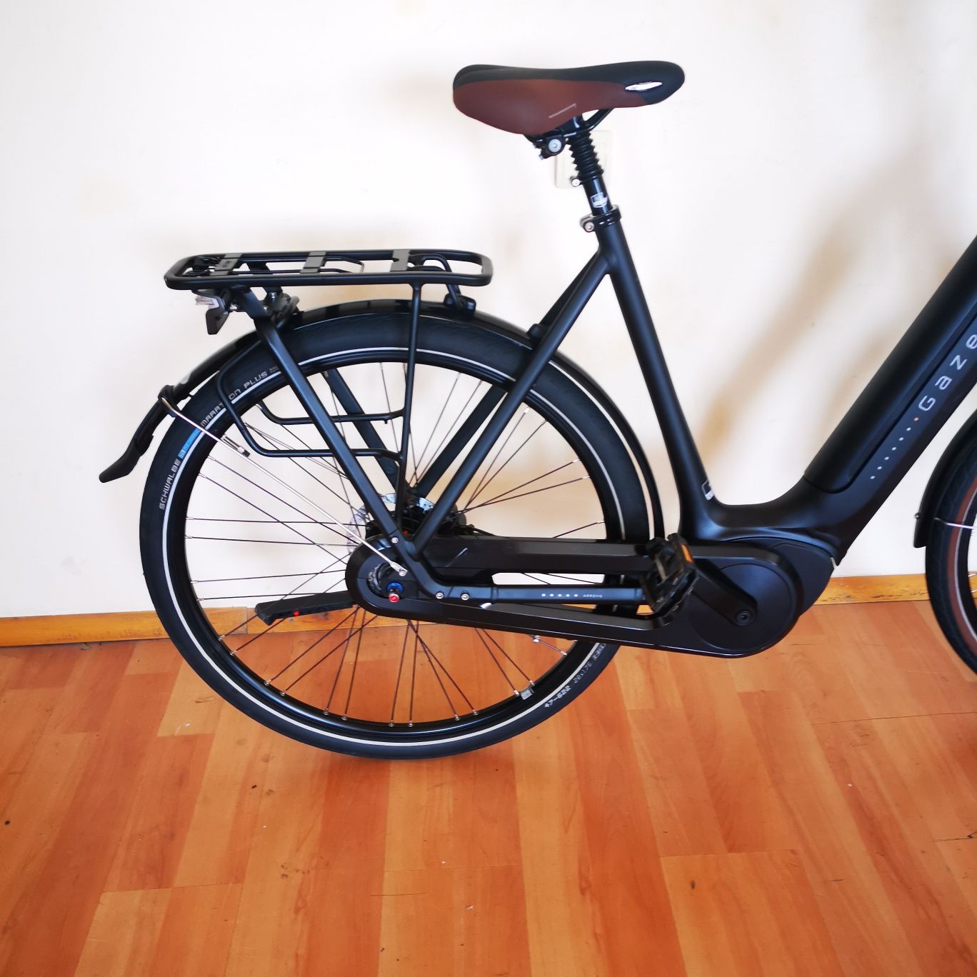 Bicicleta electrica Gazelle Arroyo Elite C8