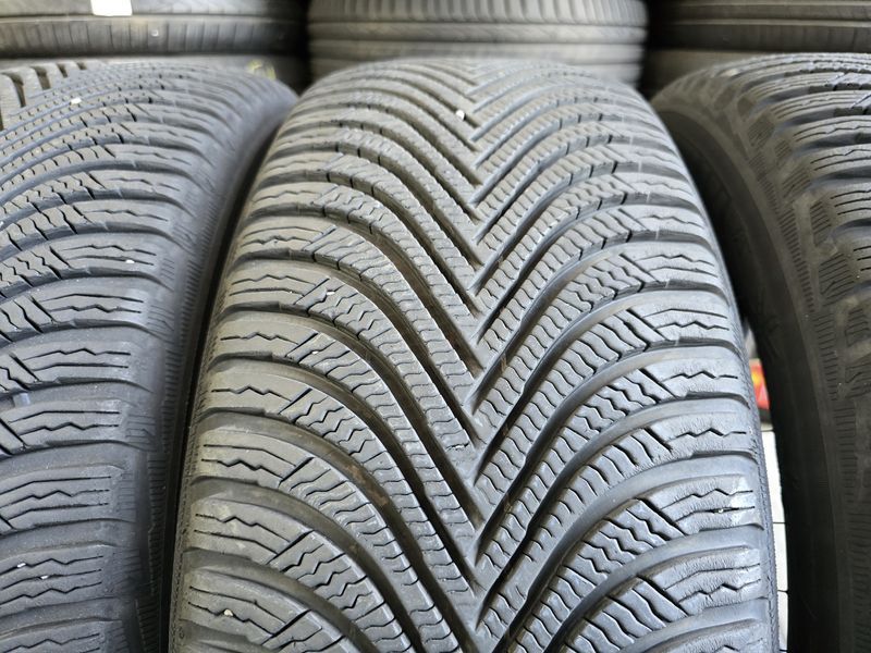 215/55/17 MICHELIN 4бр