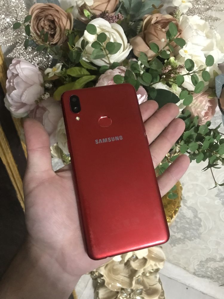 Продам телефон Samsung A10S