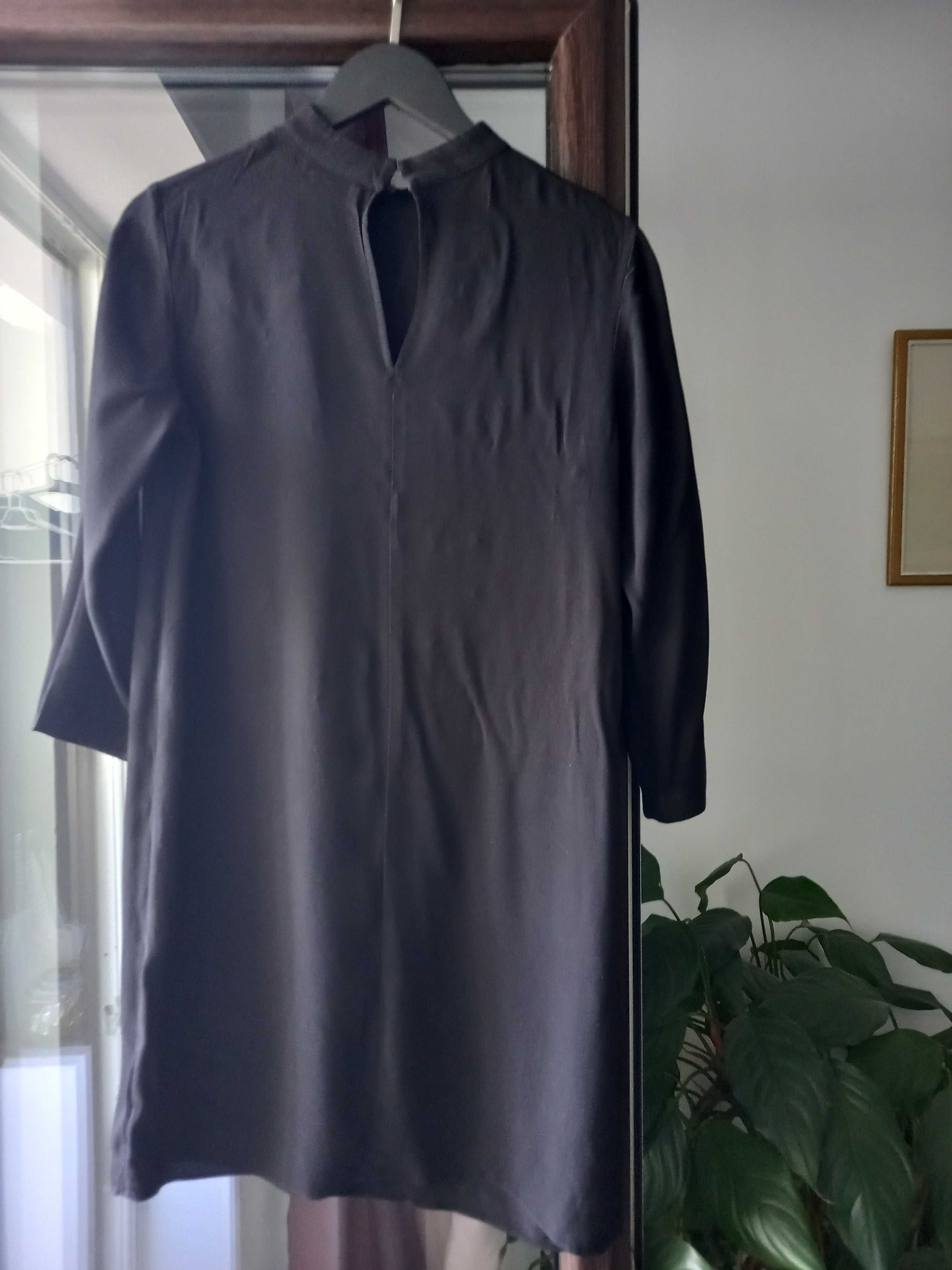 Rochie neagră cu mâneci lungi, mărimea 36