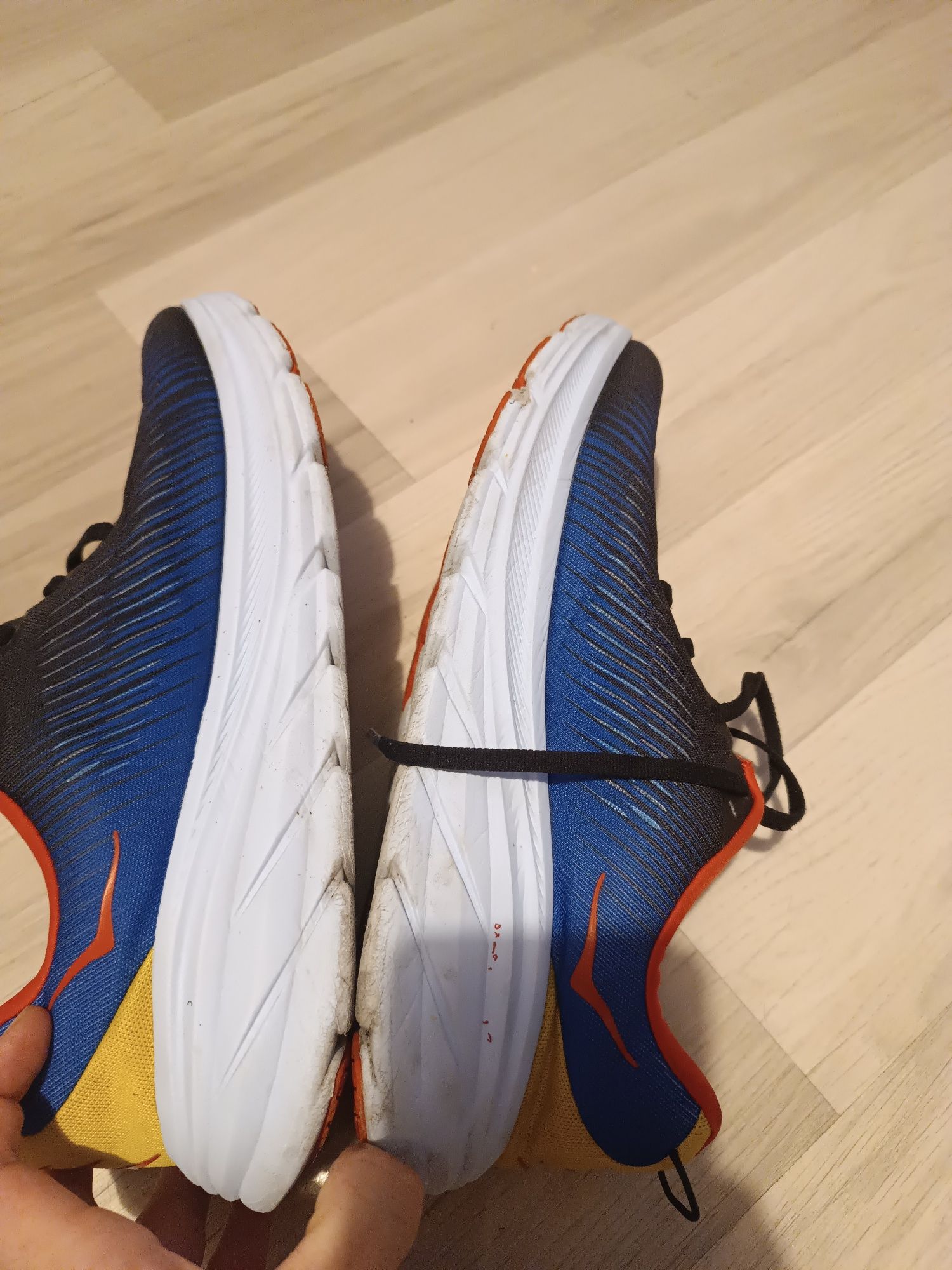 Hoka One Nr 43 1/3