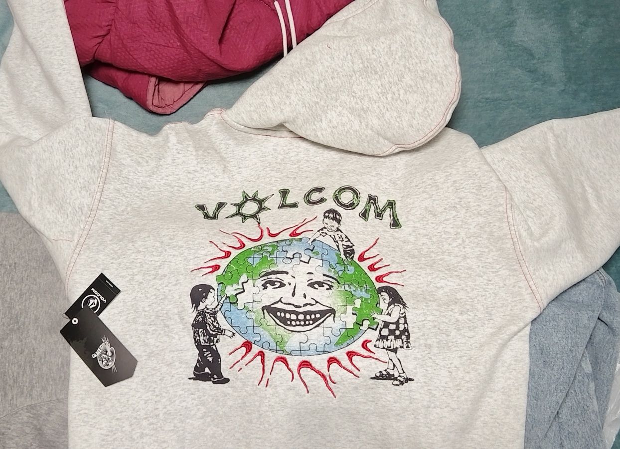 Volcom Keutchi size M, size L