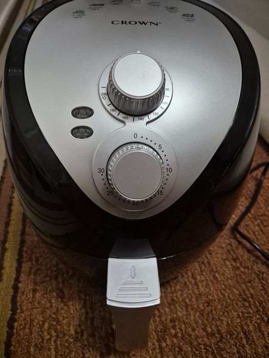 Еърфраер Crown CAF-3013