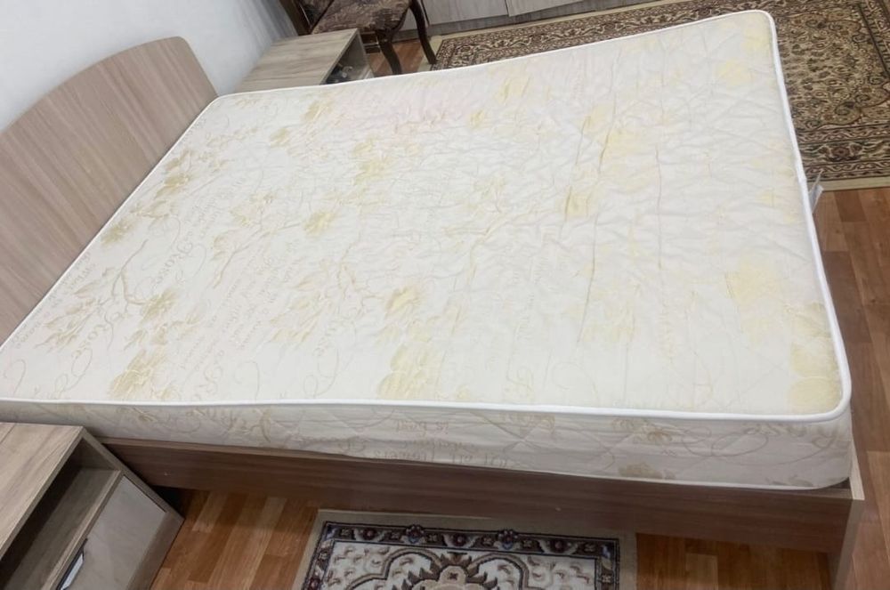 Срочно продам матрас 180/2