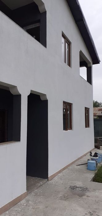 Vila de vanzare in Remus