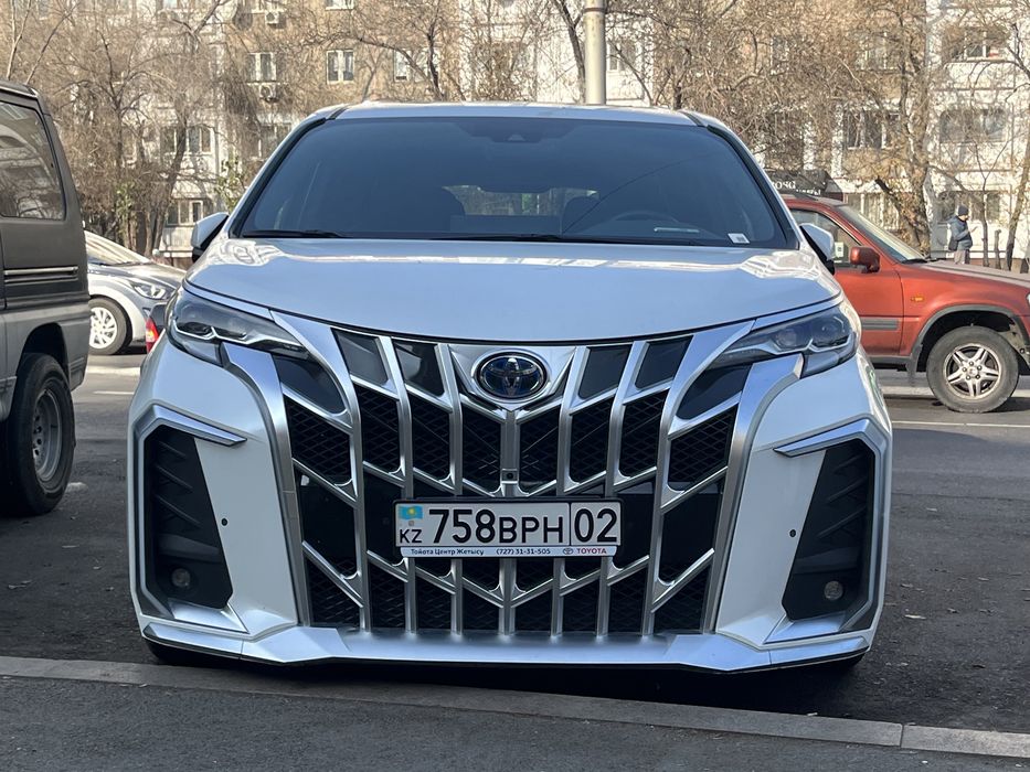 Продажа Toyota sienna 2023