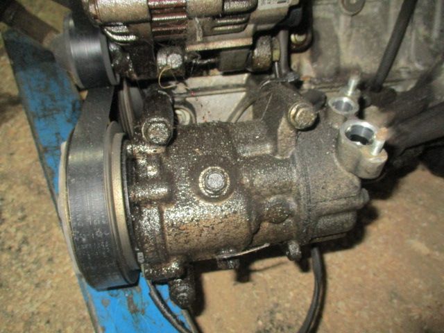 Compresor aer conditionat clima Peugeot 406 motor 1,4 benzina PROBAT