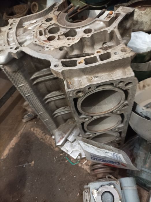 Блок от v8 mercedes