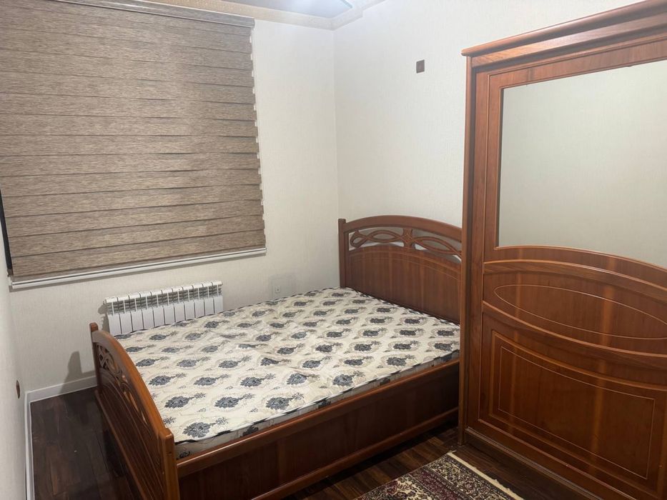 Mebel spalniy i shkaf