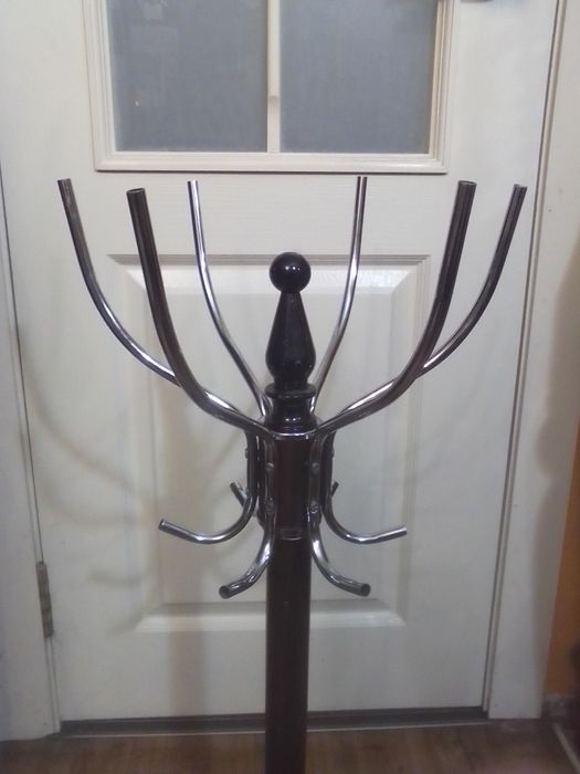 Чудесная маленькая вешалка для детей