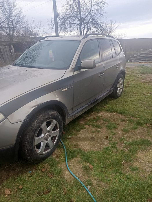 Vând BMW X3, an 2007