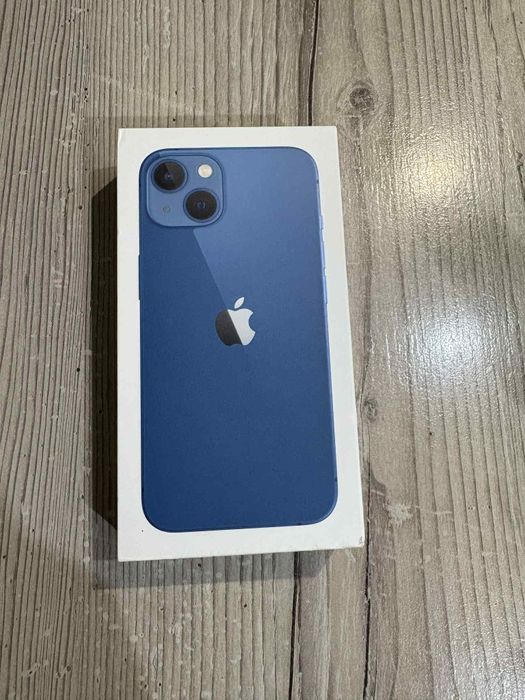 iPhone 13 256gb full box