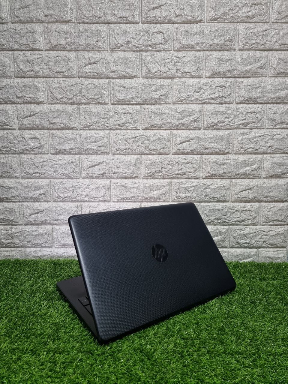 Hp арзон сифатли ноутбук сураганлар учун махсус.