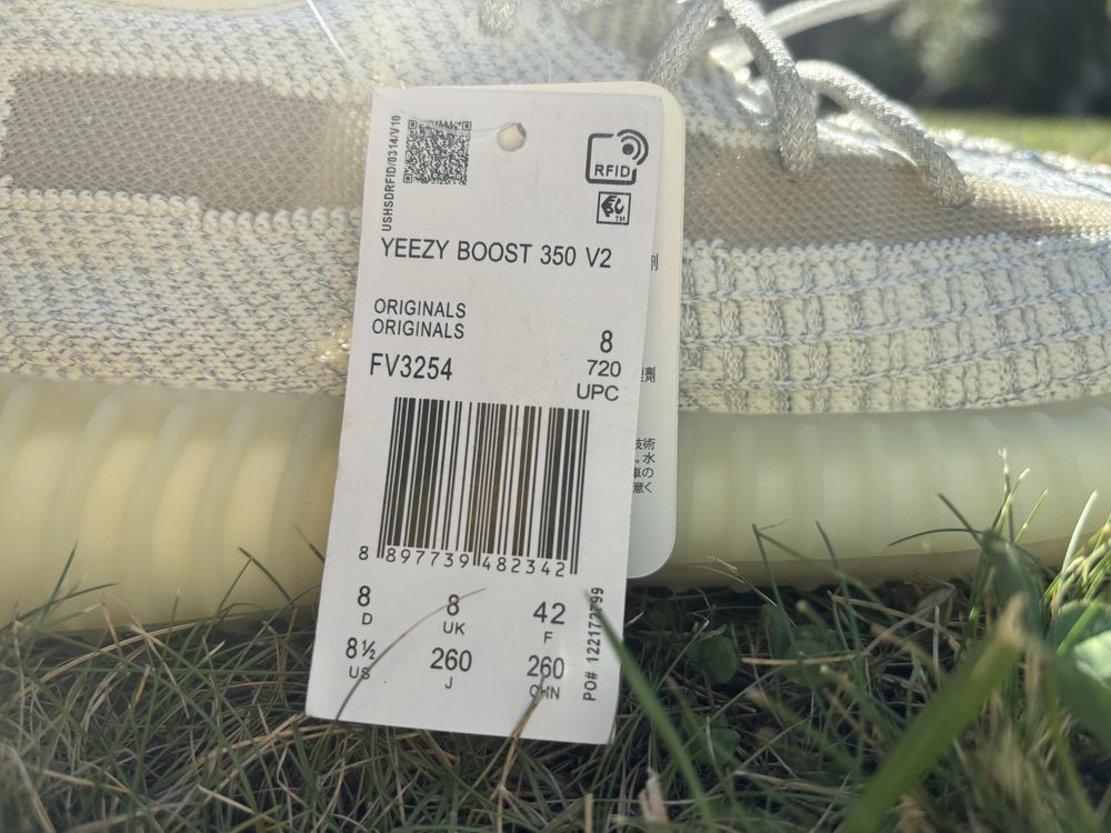 Adidas Originals Yeezy Boost 350 V2 Sesame
