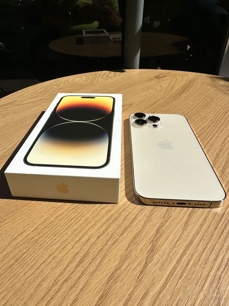 iPhone 14 PRO MAX Като Нов !