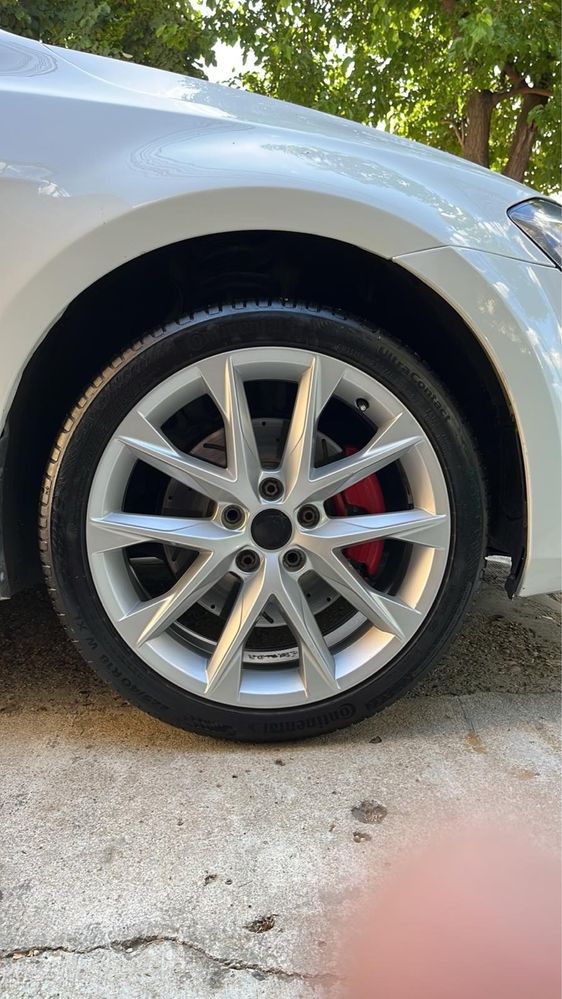 Джанти 5x112 18-ки със гуми 225/40 R18 ц.о. 57.1