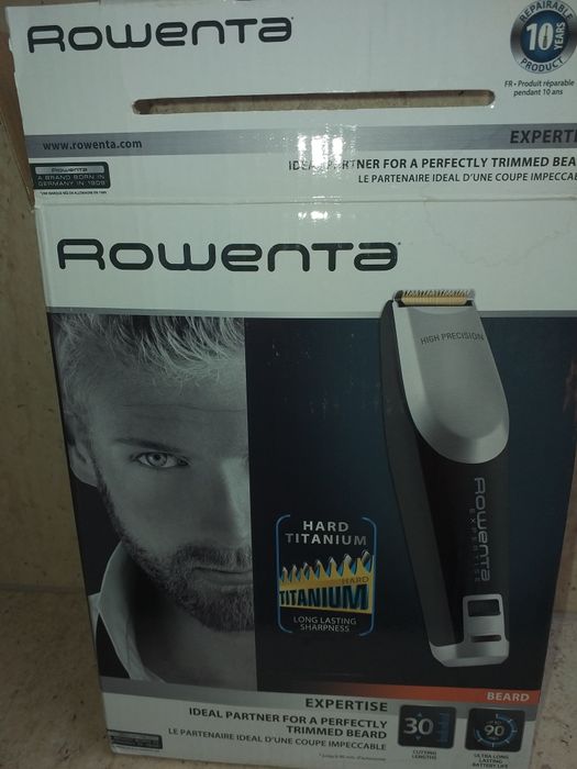 Vand masina electricadetuns barba in stare foarte buna. Pret avantajos