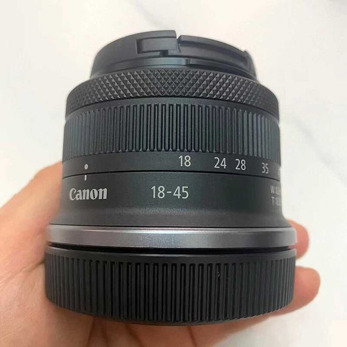 Obiectiv Canon RF-S 18-45mm f/4.5-6.3 IS STM – Stare nouă