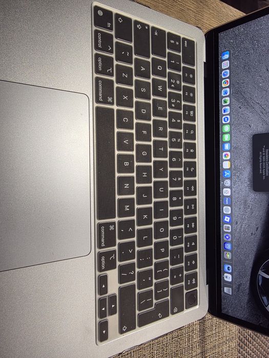 Macbook Air, Apple M3, 16/256 GB