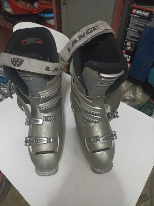 Clăpari pentru schiuri