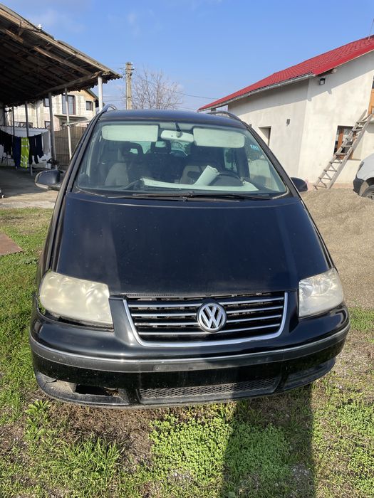 Dezmembrez sharan 2006 1.9tdi 130cp