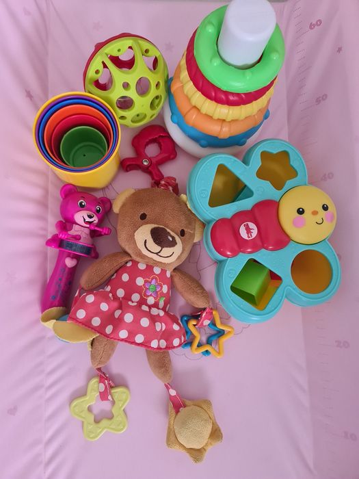 LOT 6 jucării pentru copii mici