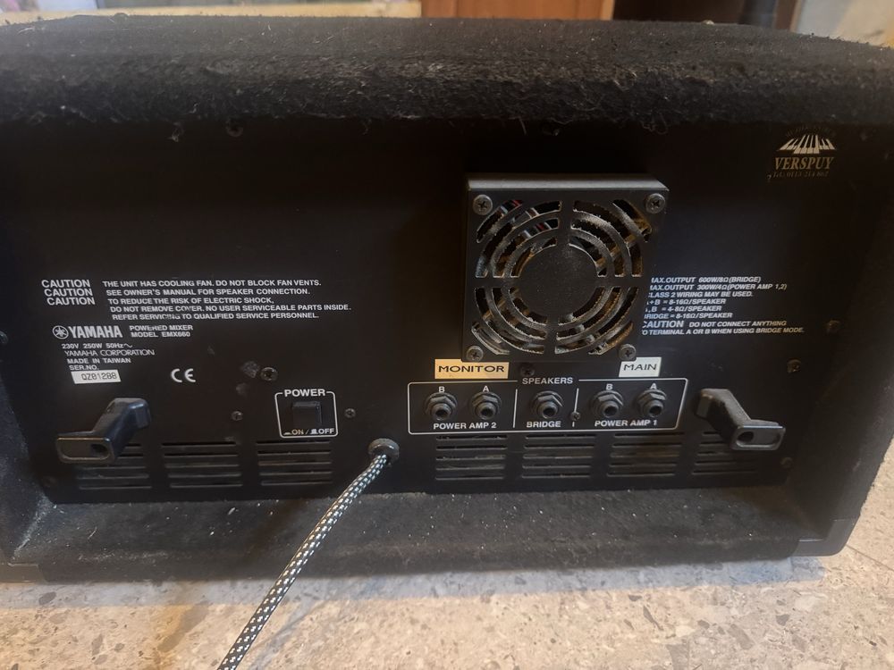 Yamaha Сет Тонколони + Миксер/Усилвател 2х500W RMS