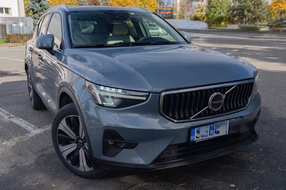 Volvo XC 40 Model 2023, piele, panoramic, distronic, Harman/Kardon sound