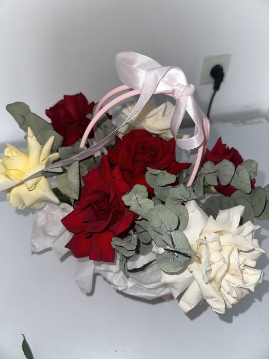 Букеты жана келди