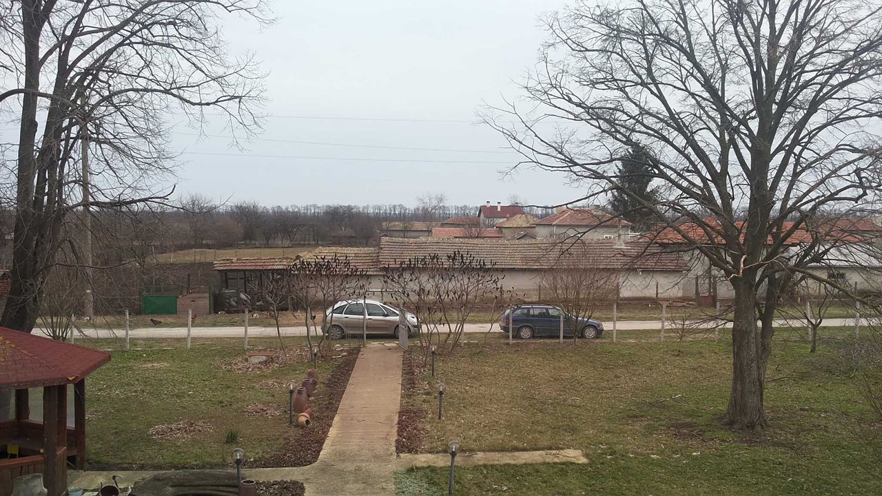 Продава се Къща в с. Методиево, Област Добрич - 300 кв.м за 400 €/кв.м - Снимка #23