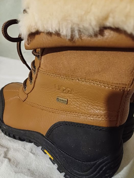 Ghete UGG Adirondack îmblănite mărime 38