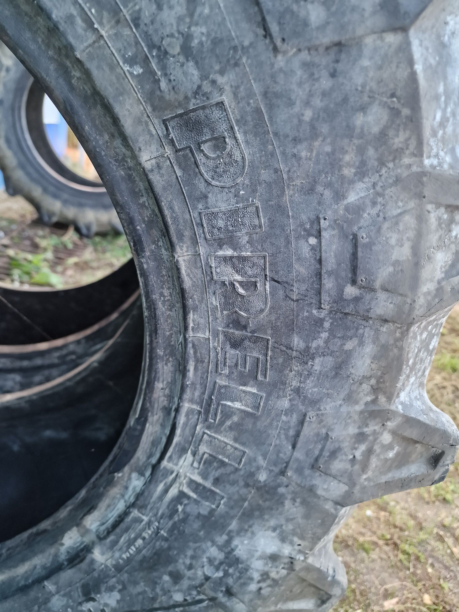 Cauciucuri tractor 380/70R20 Pirelli