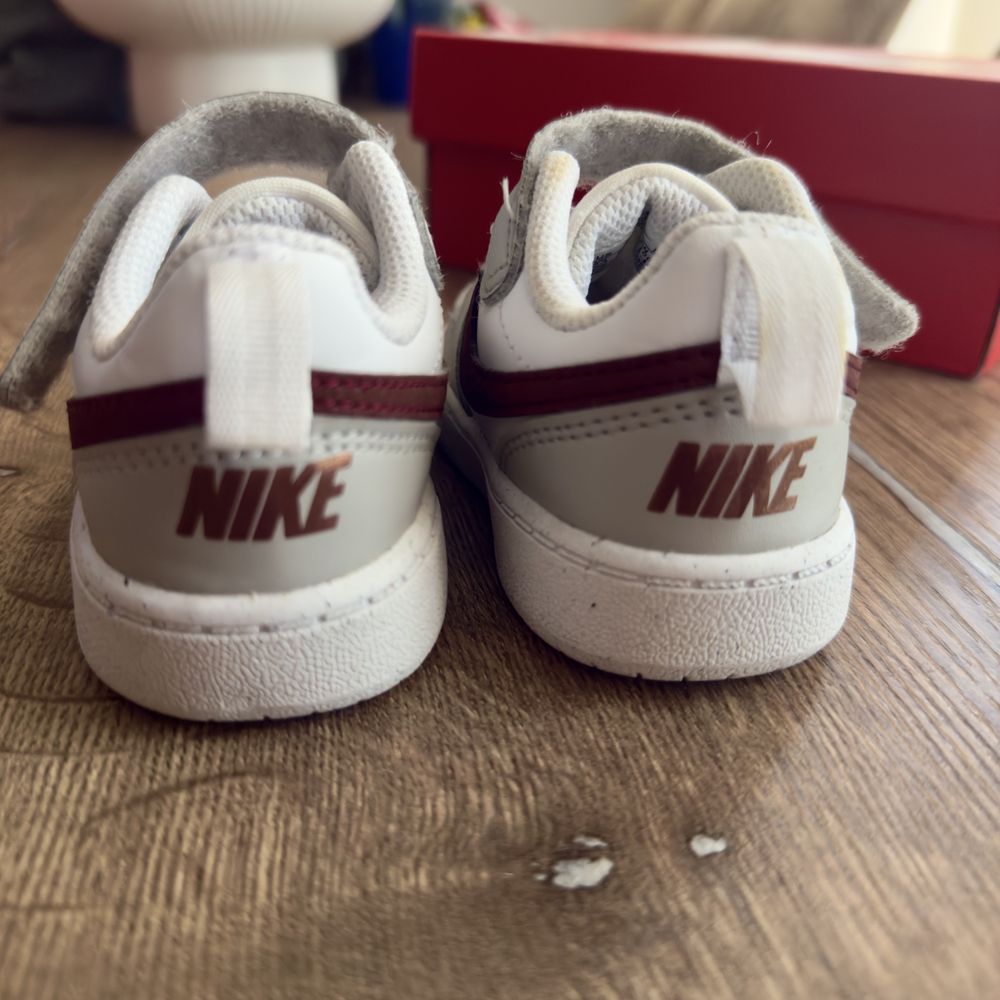 Бебешки обувки Nike Court Borough