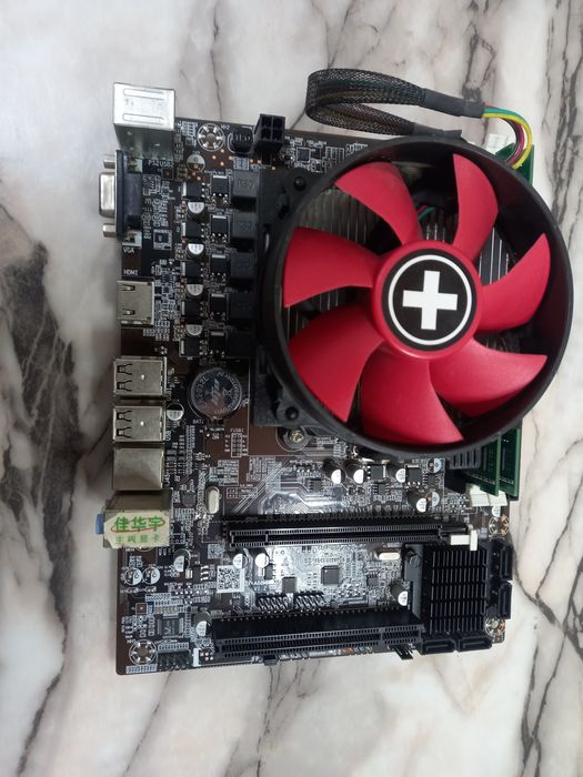 Дъно  ZX-A88MP +AMD A8-7600 +16gb ddr3