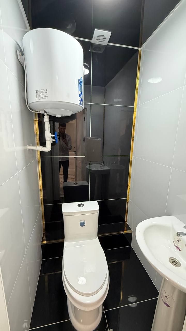 2-xonali 4-qavatda 68m² kvartira sotiladi.
8-qavatli Liftli dom.
Ikki