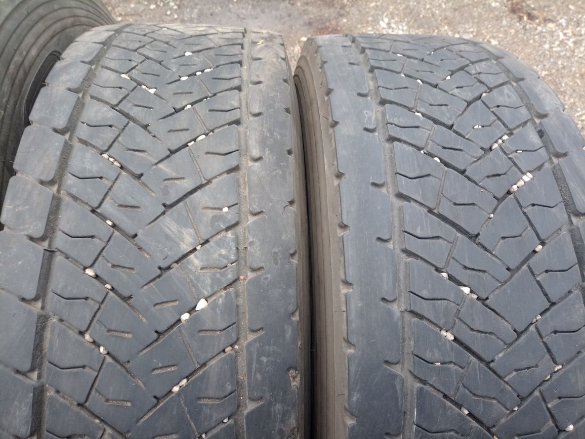 4 anvelope Goodyear 285/70 R19,5 dot 1421