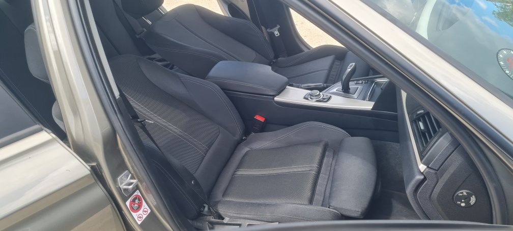 Bmw F30, 2.0 (B 47), 190 CP, 2016, Automata, Navi, RAR Efectuat