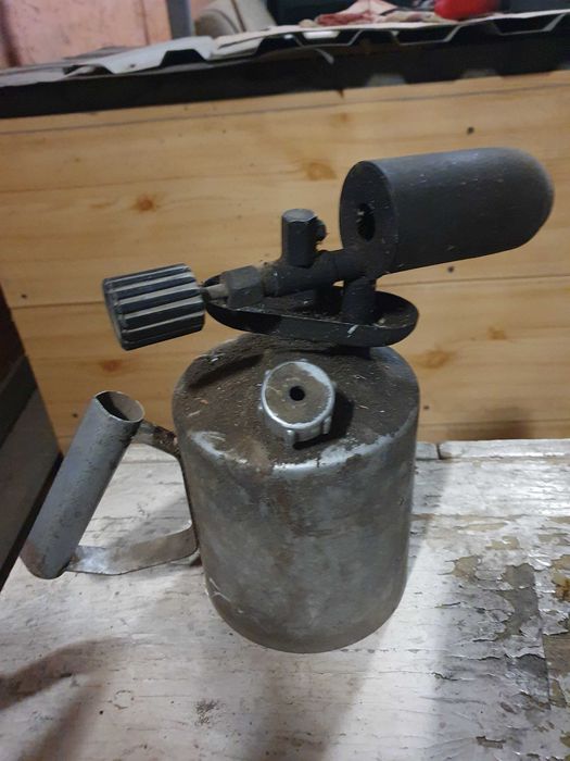 Паяльная лампа бензиновая