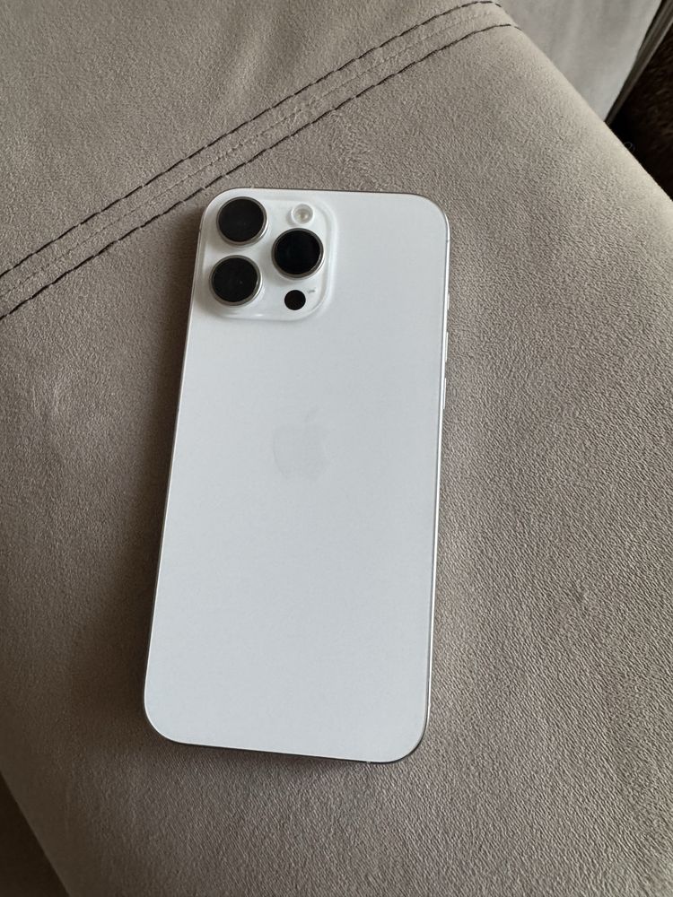 Iphone 16 Pro Max с гаранция до 25.01 .27г от Istyle