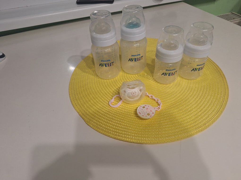 Комплект шишета Avent + подарък залагалка + клипс+ сушилни за шишета