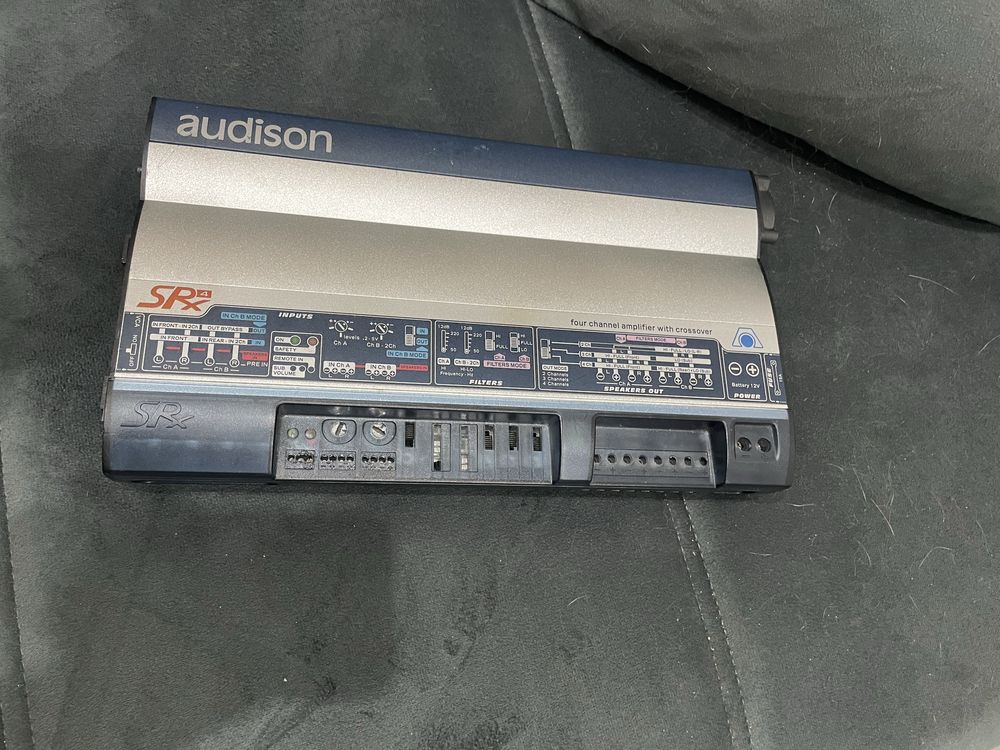De vanzare amplificator audison in 4 canale