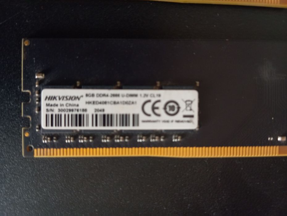 Оперативная память DDR4 — 8GB Lenovo + 8GB Hikvision