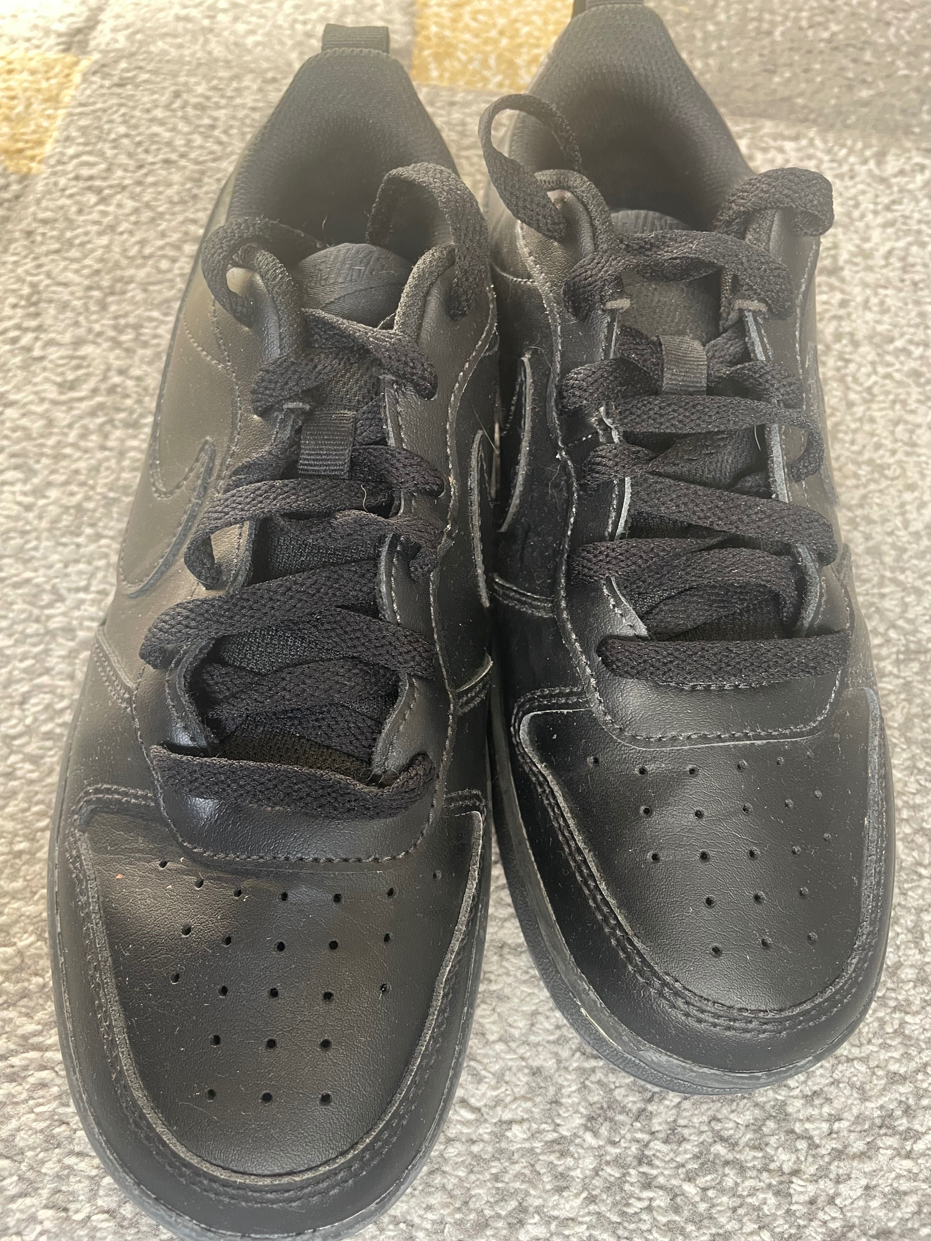Сникърси Nike kids courd BOROUGH LOW 2
