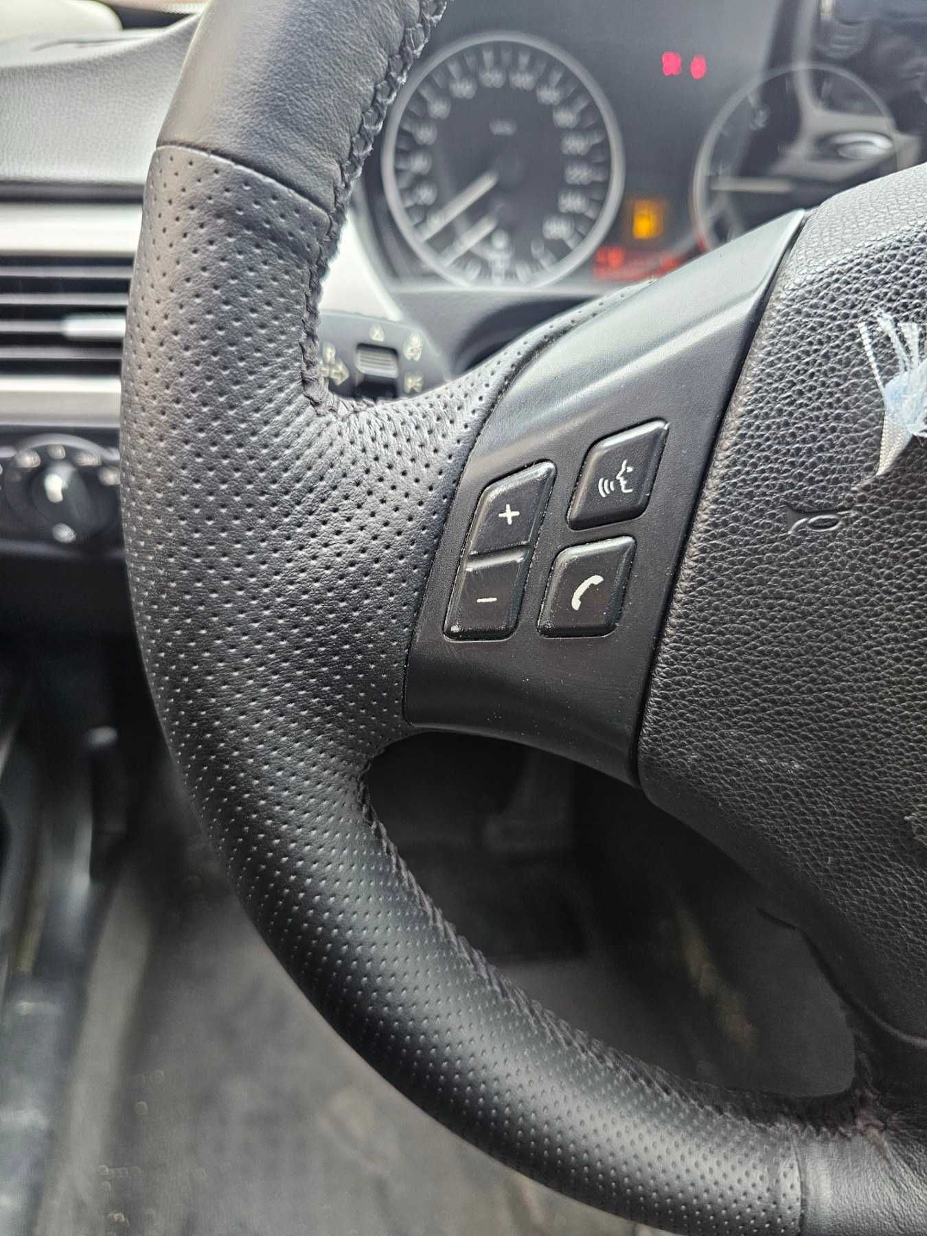 Бмв Мулти волан е87 е90 е91 е84 дупчена кожа претапициран bmw