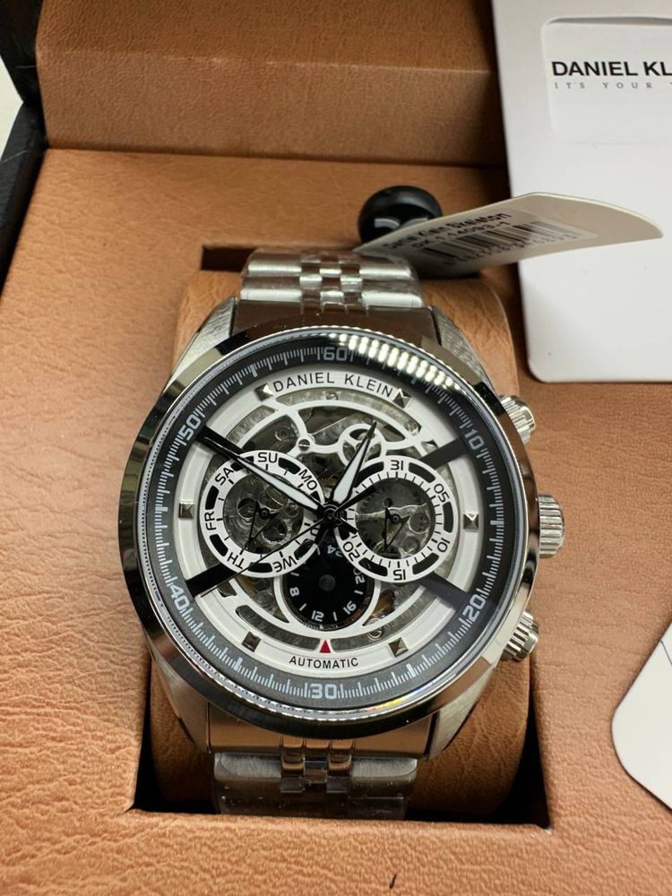 Наручные часы DANIEL KLEIN