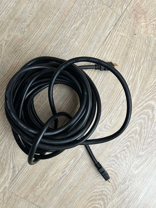 10 метров HDMI кабел