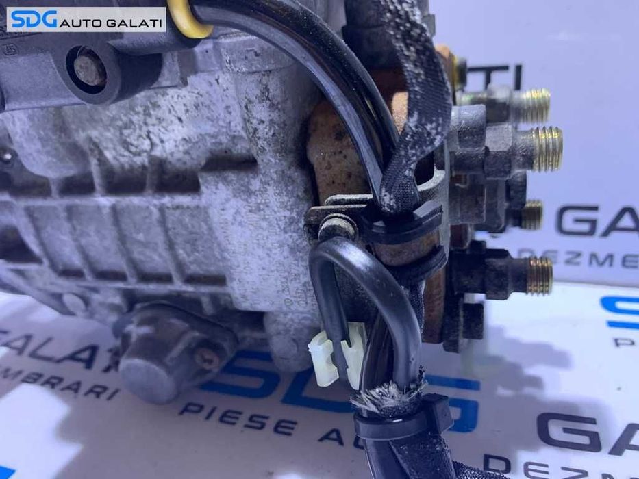 Pompa Injectie Combustibil Motorina cu 10 Pini Fire la Mufa Seat Cordoba 1.9 SDI AGP 2000 - 2002 Cod 038130107B 0460404972