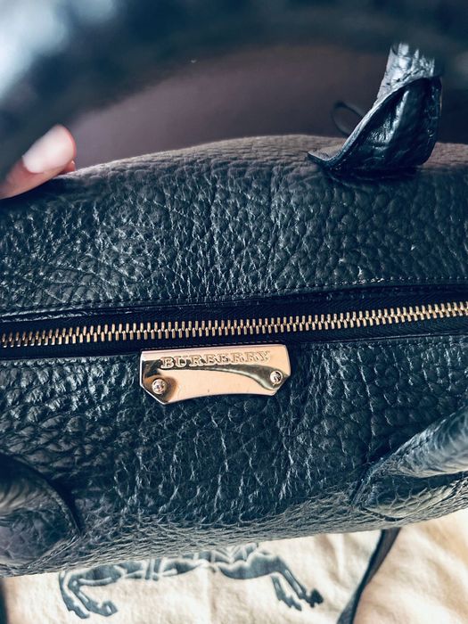 Geanta Burberry din piele